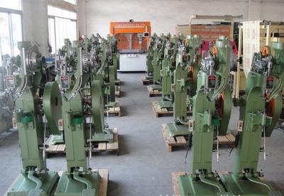 汽車離合器片鉚釘機 現機供貨，一站式滿足您的生產與采購需求